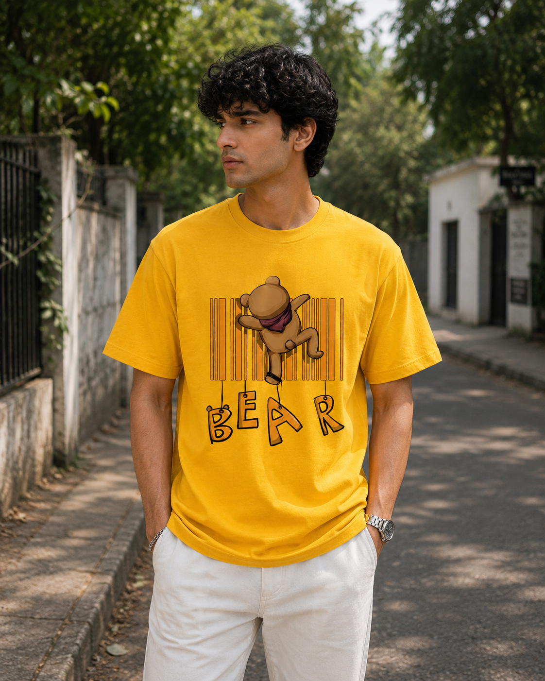 Dabbing Bear Graphic Men Classic Fit T-Shirt