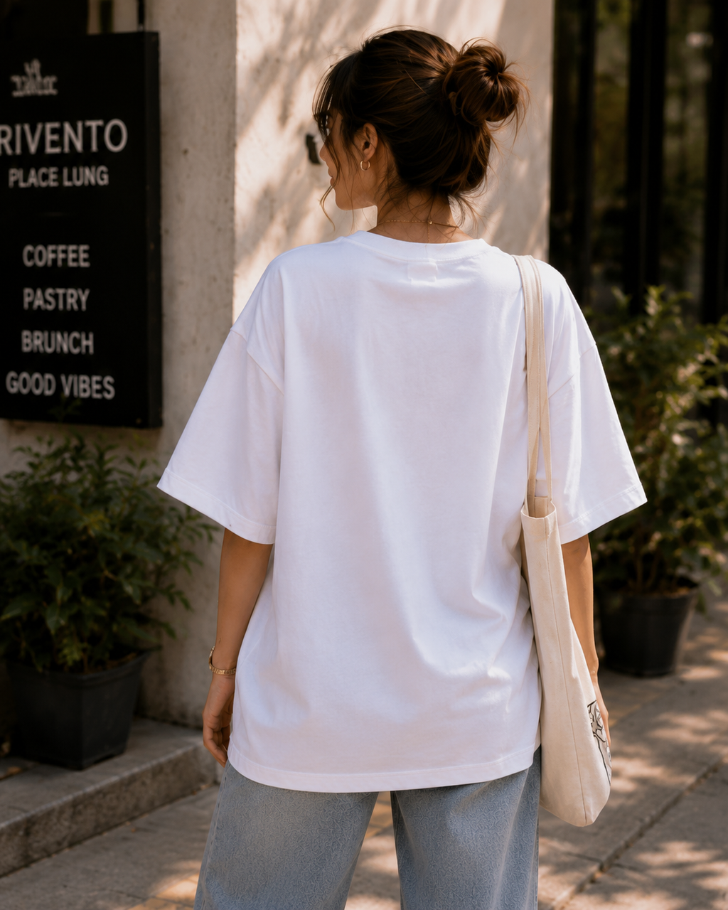 Women Cannauta Cartoon Oversized T-Shirt